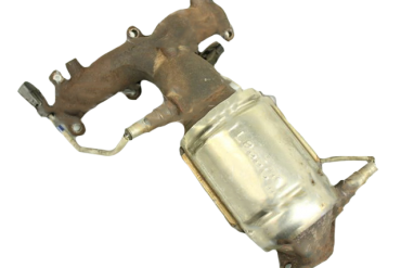 Викуп каталізатора L8SS04 Марка автомобіля Hyundai|Kia Модель автомобіля Hyundai Coupe 2.7|Hyundai Trajet 2.7|Hyundai Santa Fe I - 2.7   Вставка каталізатора Кераміка Тип палива Бензин