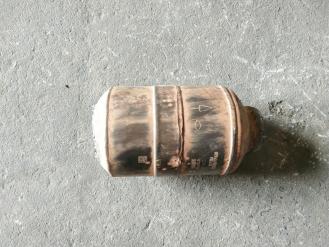 Викуп каталізатора A1644904514 E7156A Eberspächer Марка автомобіля Mercedes Benz     Вставка каталізатора Кераміка Тип палива Бензин Каталітична марка Eberspächer