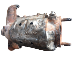 Викуп каталізатора 3E080 Марка автомобіля Hyundai|Kia     Вставка каталізатора Кераміка Тип палива Бензин