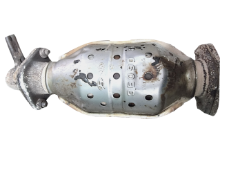 Викуп каталізатора 3E090 Марка автомобіля Hyundai|Kia     Вставка каталізатора Кераміка Тип палива Бензин