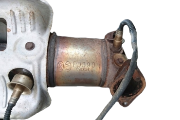 Викуп каталізатора FD390 09C09E Марка автомобіля Hyundai|Kia     Вставка каталізатора Кераміка Тип палива Бензин