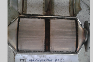 Викуп каталізатора K2C2 Марка автомобіля Hyundai|Kia     Вставка каталізатора Кераміка Тип палива Бензин