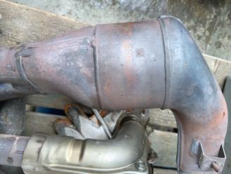 Викуп каталізатора F033 Марка автомобіля Subaru     Вставка каталізатора Кераміка Тип палива Бензин