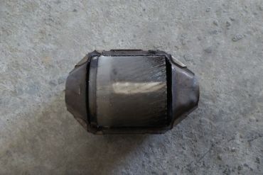 Викуп каталізатора 25162266  AC Марка автомобіля Toyota     Вставка каталізатора Кераміка Тип палива Бензин Каталітична марка AC