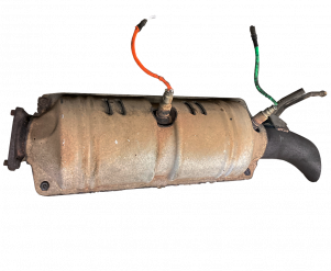 Викуп каталізатора FR-V 4 Holes 2 Sensor (Middle / Border) 2+2 Holes for both sides Марка автомобіля Honda Модель автомобіля Honda FR-V 2.0 VTec Рік автомобіля 2006 Вставка каталізатора Кераміка Тип палива Бензин