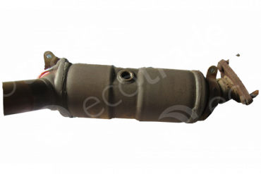 Викуп каталізатора AIRWAVE Without Code(Middle Sensor) AIRWAVE 3 Holes + 2 Holes (Middle Sensor) Марка автомобіля Honda Модель автомобіля Honda Airwave   Вставка каталізатора Кераміка Тип палива Бензин