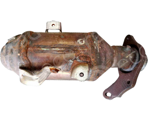 Викуп каталізатора 47101 Марка автомобіля Toyota Модель автомобіля Toyota Yaris   Вставка каталізатора Кераміка Тип палива Бензин