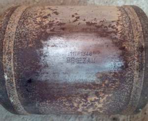 Викуп каталізатора EZAU 907EZAU Марка автомобіля Honda     Вставка каталізатора Кераміка Тип палива Бензин