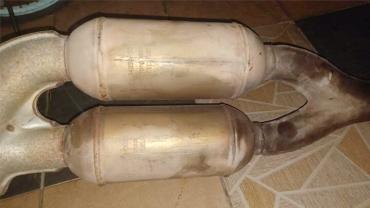 Викуп каталізатора 24330-11030 Марка автомобіля Ssangyong     Вставка каталізатора Кераміка Тип палива Бензин