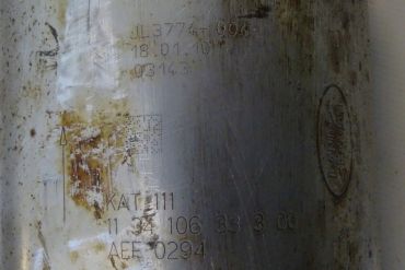 Викуп каталізатора KAT 111 Марка автомобіля Land Rover Модель автомобіля Land Rover Range Rover Vogue 3.6 TD V8 (L322)   Вставка каталізатора Кераміка Тип палива Бензин