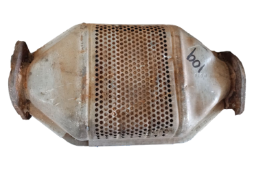 Викуп каталізатора 25127174 AC AC Марка автомобіля General Motors     Вставка каталізатора Кераміка Тип палива Бензин Каталітична марка AC