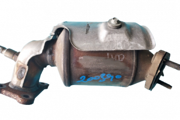 Викуп каталізатора 12665635 Марка автомобіля General Motors   Рік автомобіля 2017|2018|2019 Вставка каталізатора Кераміка Тип палива Бензин