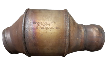 Викуп каталізатора 12637216 812752919 Марка автомобіля General Motors     Вставка каталізатора Кераміка Тип палива Бензин