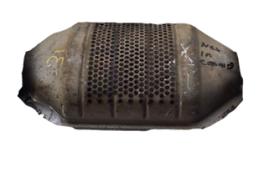 Викуп каталізатора 18460-02100 Марка автомобіля General Motors     Вставка каталізатора Кераміка Тип палива Бензин
