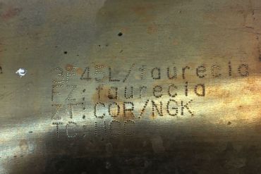 Викуп каталізатора 3F45L  Faurecia Марка автомобіля Hyundai|Kia Модель автомобіля Kia K900 5.0L Left   Вставка каталізатора Кераміка Тип палива Бензин Каталітична марка Faurecia