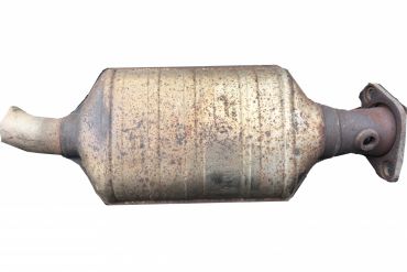 Викуп каталізатора C 100 112749233000 Eberspächer Марка автомобіля Renault     Вставка каталізатора Кераміка Тип палива Бензин Каталітична марка Eberspächer