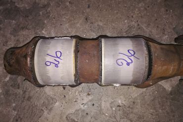 Викуп каталізатора 2G327 Марка автомобіля Hyundai|Kia   Рік автомобіля 2017 Вставка каталізатора Кераміка Тип палива Бензин