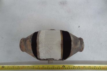 Викуп каталізатора C 167N 8200662494 Eberspächer Марка автомобіля Renault     Вставка каталізатора Кераміка Тип палива Бензин Каталітична марка Eberspächer