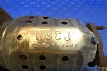 Викуп каталізатора HGCJ Марка автомобіля Hyundai|Kia Модель автомобіля Kia Cadenza 3.3 Рік автомобіля 2013|2014|2015|2016 Вставка каталізатора Кераміка Тип палива Бензин