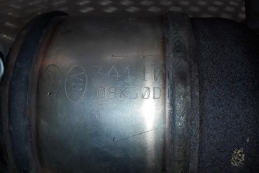 Викуп каталізатора 3A110 Марка автомобіля Hyundai|Kia Модель автомобіля Hyundai ix55 3.0 CRDI   Вставка каталізатора Кераміка Тип палива Бензин