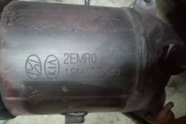 Викуп каталізатора 2EMR0 Марка автомобіля Hyundai|Kia     Вставка каталізатора Кераміка Тип палива Бензин