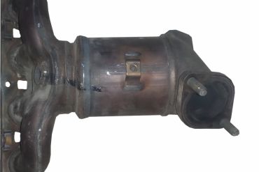 Викуп каталізатора 2ESA0 Марка автомобіля Hyundai|Kia     Вставка каталізатора Кераміка Тип палива Бензин