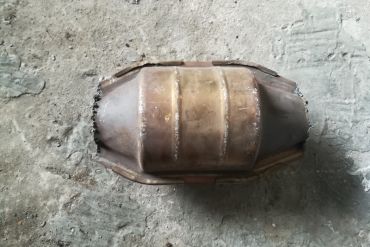 Викуп каталізатора 2G490 REAR Марка автомобіля Hyundai|Kia     Вставка каталізатора Кераміка Тип палива Бензин