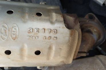 Викуп каталізатора 3E170 Марка автомобіля Hyundai|Kia     Вставка каталізатора Кераміка Тип палива Бензин