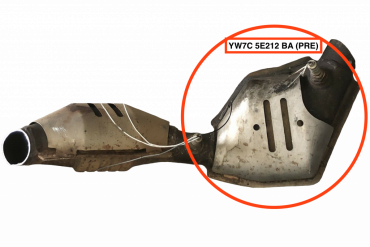 Викуп каталізатора YW7C 5E214 AA (BACK) AGO Марка автомобіля Ford Модель автомобіля Ford Crown Victoria   Вставка каталізатора Кераміка Тип палива Бензин