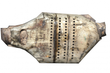 Викуп каталізатора 97AB-5E211-CA 95AB-5E242-KA Марка автомобіля Ford Модель автомобіля Ford Escort 1.6 1.6 16V (66 kw / 90 hp)   Вставка каталізатора Кераміка Тип палива Бензин