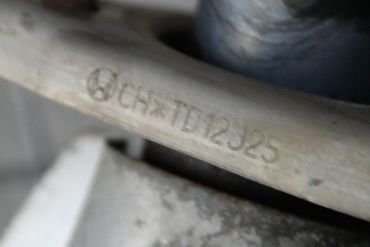 Викуп каталізатора CH Honda 5 Holes 1 Sensor Curve pipe Марка автомобіля Honda Модель автомобіля Honda Insight|Honda CR-Z 1.5 Hybrid   Вставка каталізатора Кераміка Тип палива Бензин