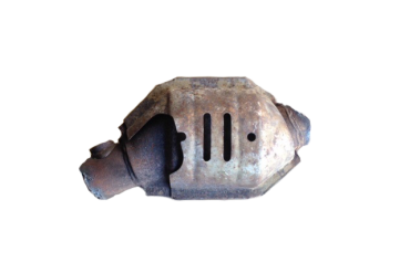 Викуп каталізатора 2L24 BB ZOE Марка автомобіля Ford Модель автомобіля Ford Mini Explorer PRE   Вставка каталізатора Кераміка Тип палива Бензин