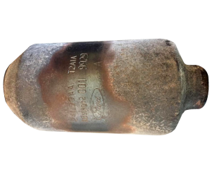 Викуп каталізатора 001 9929 0019929A / 11L99DA Марка автомобіля Ford     Вставка каталізатора Кераміка Тип палива Бензин