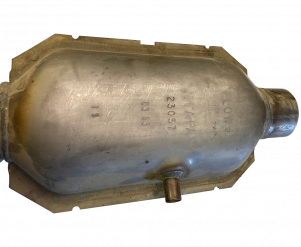 Викуп каталізатора 23057 N/CAPA / Aftermarket Марка автомобіля Ford     Вставка каталізатора Кераміка Тип палива Бензин