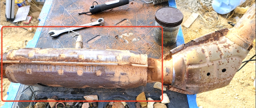 Викуп каталізатора 2L34 5E214 BB (REAR) M2 127 QUA Марка автомобіля Ford     Вставка каталізатора Кераміка Тип палива Бензин