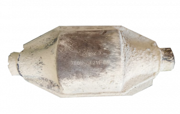 Викуп каталізатора 2S65-5E211-GA Марка автомобіля Ford     Вставка каталізатора Кераміка Тип палива Бензин