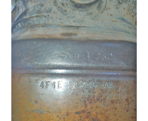 Викуп каталізатора 4F1E 5G236 AA Марка автомобіля Ford     Вставка каталізатора Кераміка Тип палива Бензин