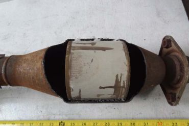 Викуп каталізатора EE7--- Series EE76LW Марка автомобіля Nissan     Вставка каталізатора Кераміка Тип палива Бензин