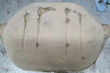 Викуп каталізатора 25056779  AC Марка автомобіля General Motors     Вставка каталізатора Кераміка Тип палива Бензин Каталітична марка AC