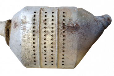 Викуп каталізатора 89FB-5E242-HA 89FB-5E212-FC C95CA/ 54576597503 Марка автомобіля Ford     Вставка каталізатора Кераміка Тип палива Бензин