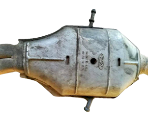 Викуп каталізатора 93BB-5E212-AC 93BB-5E242-AD Марка автомобіля Ford     Вставка каталізатора Кераміка Тип палива Бензин