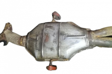 Викуп каталізатора 93BB-5E212-BH 93BB-5E242-BD Марка автомобіля Ford     Вставка каталізатора Кераміка Тип палива Бензин