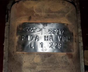 Викуп каталізатора F17A HA VOW Марка автомобіля Ford     Вставка каталізатора Кераміка Тип палива Бензин