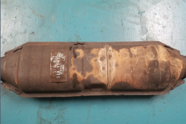 Викуп каталізатора F37A AA VIS Марка автомобіля Ford     Вставка каталізатора Кераміка Тип палива Бензин