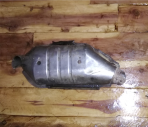 Викуп каталізатора F6DC ML GOO Марка автомобіля Ford     Вставка каталізатора Кераміка Тип палива Бензин