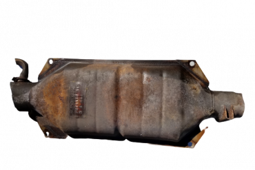 Викуп каталізатора F6TA BD YEA Марка автомобіля Ford     Вставка каталізатора Кераміка Тип палива Бензин