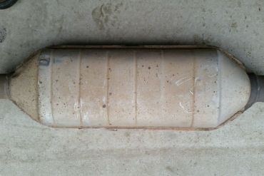 Викуп каталізатора 25102804 LARGE GM Марка автомобіля General Motors     Вставка каталізатора Кераміка Тип палива Бензин