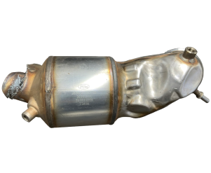 Викуп каталізатора JB3G-5F297-GD Марка автомобіля Ford     Вставка каталізатора Кераміка Тип палива Бензин