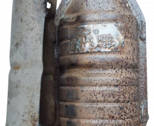 Викуп каталізатора LAN MIS Марка автомобіля Ford     Вставка каталізатора Кераміка Тип палива Бензин