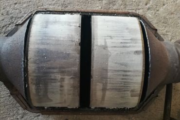 Викуп каталізатора 25144333 5 HOLE